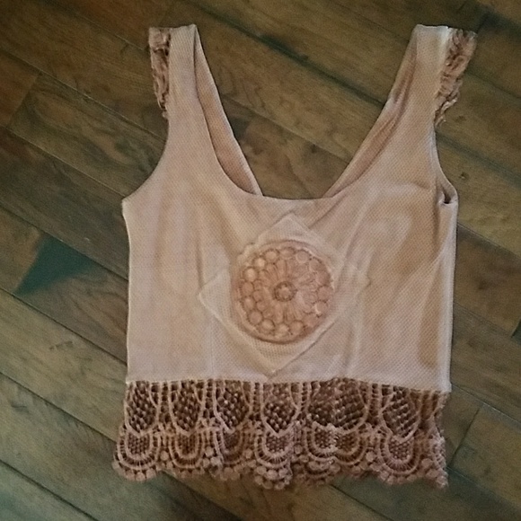 Buckle Gimmicks Vest - Picture 2 of 2